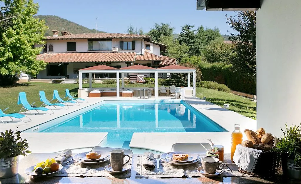 Bed and Breakfast Da Noi Due Bergamo Italien
